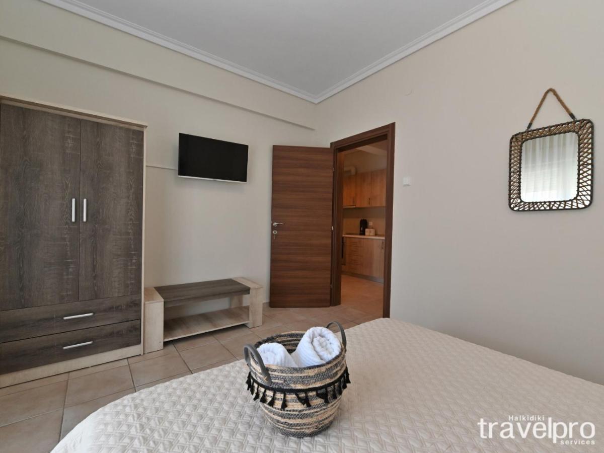 Marianthi Apartment By Rentalspro Services - Nea Moudania Halkidiki Экстерьер фото